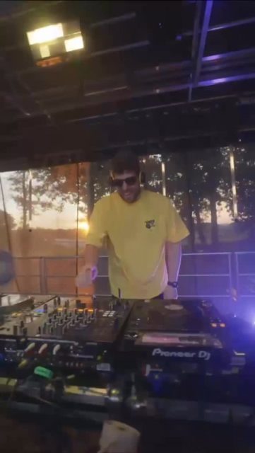 𝗪𝗶𝗿 𝗵𝗮𝗯𝗲𝗻 𝗡𝗲𝘂𝗶𝗴𝗸𝗲𝗶𝘁𝗲𝗻! 🔥

In unserem neuen Reel geben euch Mario & Elias die ersten Infos über das kommende Jahr 🎉

Seid ihr bereit für das nächste WASENBEATS? 🔥

📍 Sauwasen, Püttlingen
🔗 Weitere Infos unter wasenbeats.de 🤫

#wasenbeats #2026 #festival