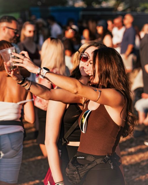 𝗛𝗮𝗽𝗽𝘆 𝗳𝗮𝗰𝗲𝘀 𝗮𝘁 𝗪𝗔𝗦𝗘𝗡𝗕𝗘𝗔𝗧𝗦 💛

📸 @iamjkop 

🗓️ 4. Juli 2026
📍 Sauwasen, Püttlingen 
🎫 wasenbeats.de

#wasenbeats #festival #event #happy